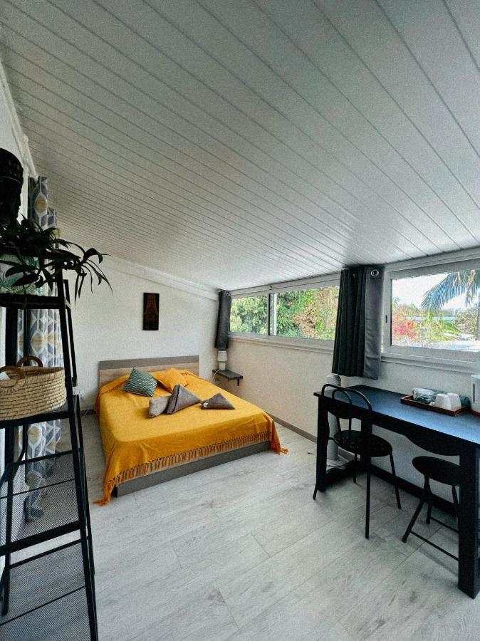 Villa Kazabona Saint-Pierre Centre - Chambres D'Hote エクステリア 写真